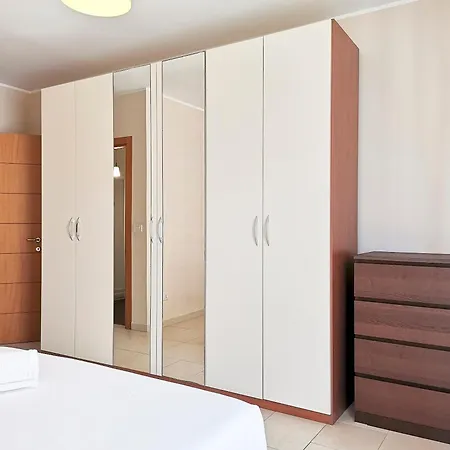 Maison Calo Apartman *