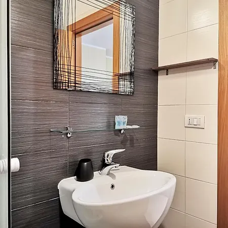 Apartament Maison Calo *